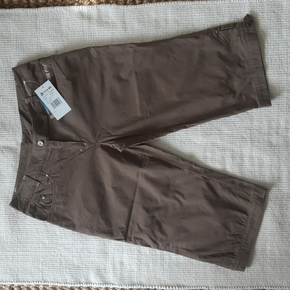 Alpine Pro Capri Pant Medium